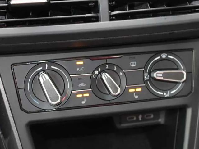 Volkswagen Polo 1.0 TSI DSG Style