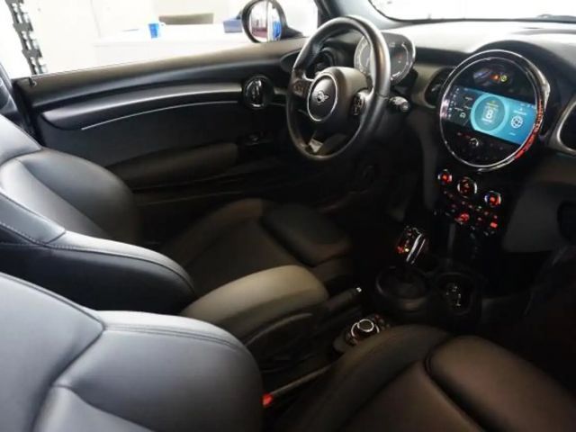 MINI Cooper COOPER 1,5 CAMDEN LEDER NAVI LED SHZ TEMPOMAT 17"