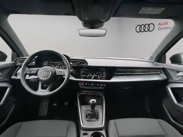 Audi A3 30 TDI Sedan