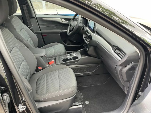 Ford Kuga Cool & Connect