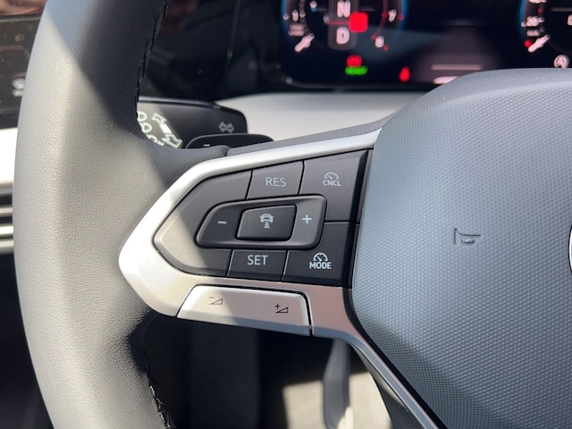 Volkswagen Golf DSG Life