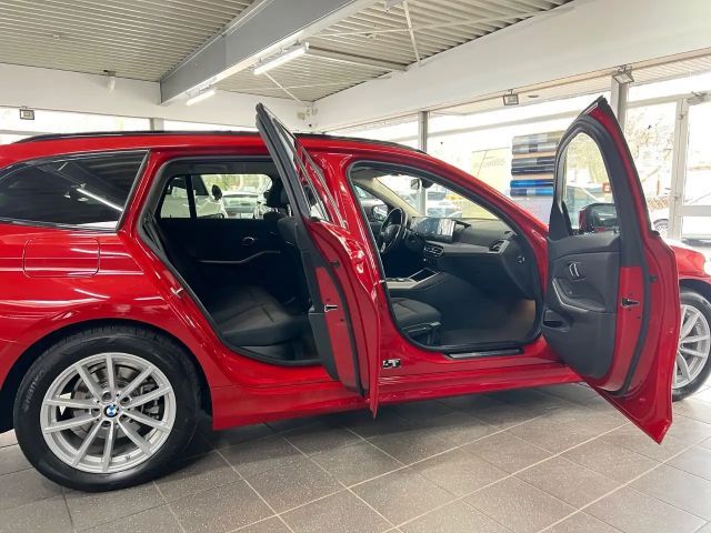 BMW 320 320d Touring