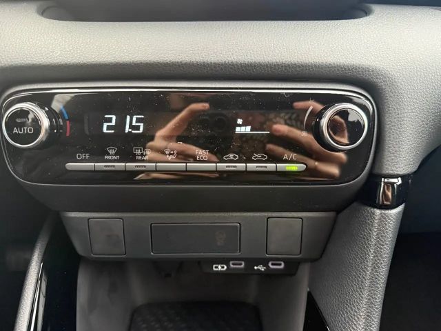 Toyota Yaris Hatchback