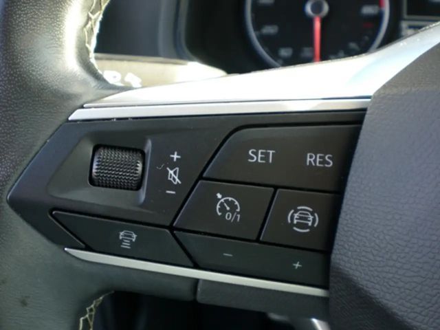 Seat Arona 1.0 TSI Connect DSG Style