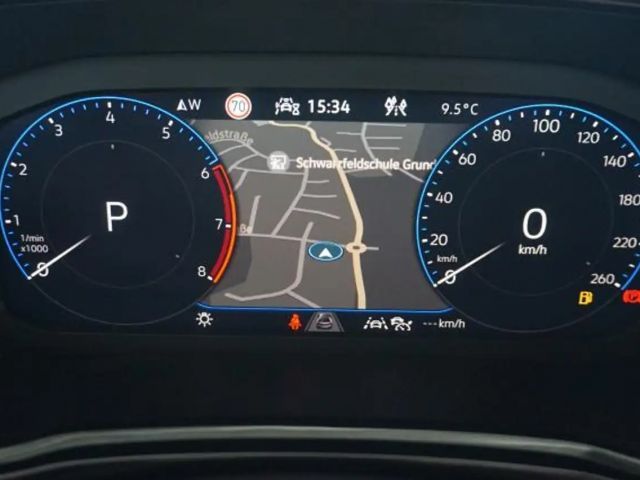 Volkswagen Touran DSG R-Line