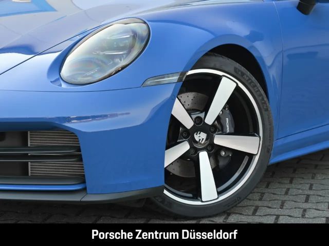 Porsche 992 Carrera Coupé