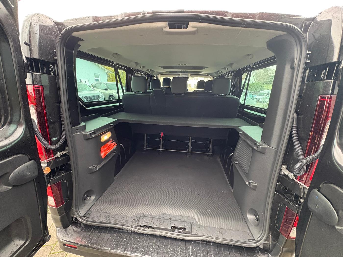 Nissan Primastar L2H1 Tekna dCi 170