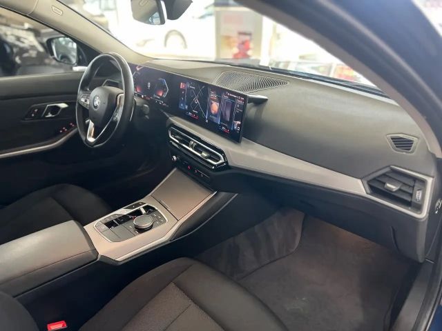 BMW 320 320d Touring xDrive