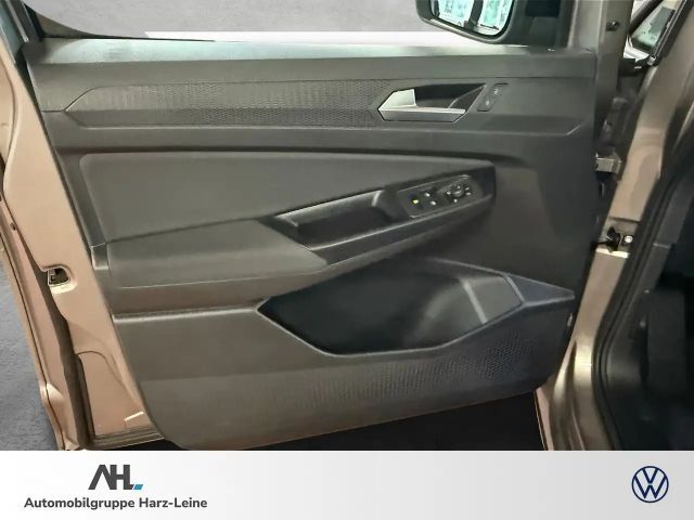 Volkswagen Caddy 1.5 TSI DSG Life