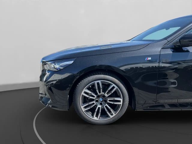 BMW 520 520d M-Sport Touring xDrive