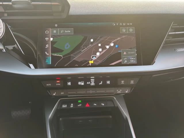 Audi A3 40 TFSI Hybride S-Line Sedan