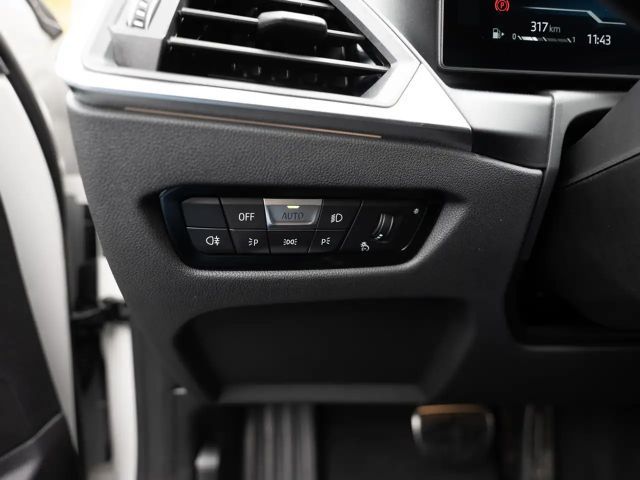 BMW 320 320d M-Sport Touring xDrive