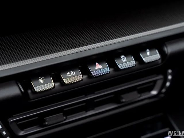 Porsche 992 Cabrio Carrera GTS