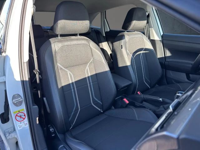 Volkswagen Taigo 1.5 TSI DSG Style