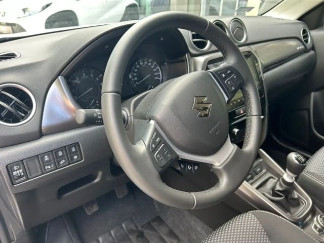 Suzuki Vitara Shine