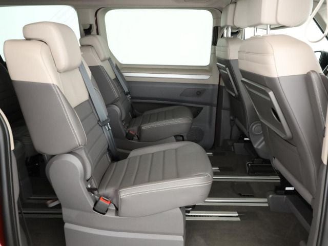 Volkswagen Multivan 2.0 TDI Life