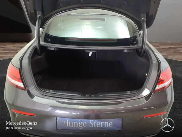 Mercedes-Benz C 180 AMG Line Coupé