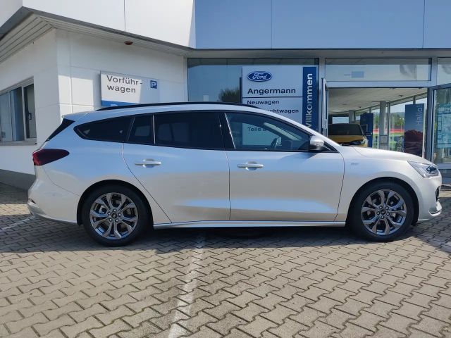 Ford Focus ST Line