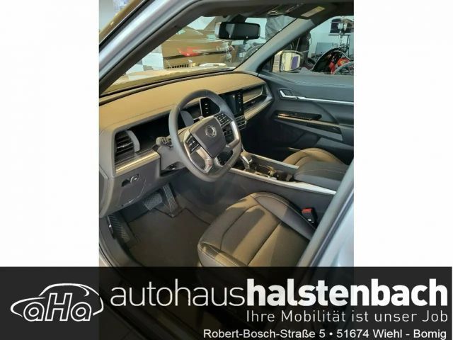 SsangYong Torres 4WD Sapphire