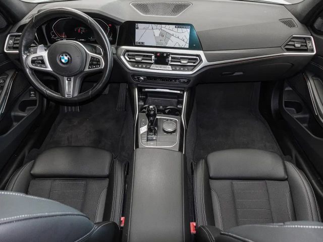 BMW 330 330i