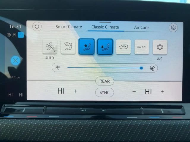 Volkswagen Golf 2.0 TSI DSG Golf VIII