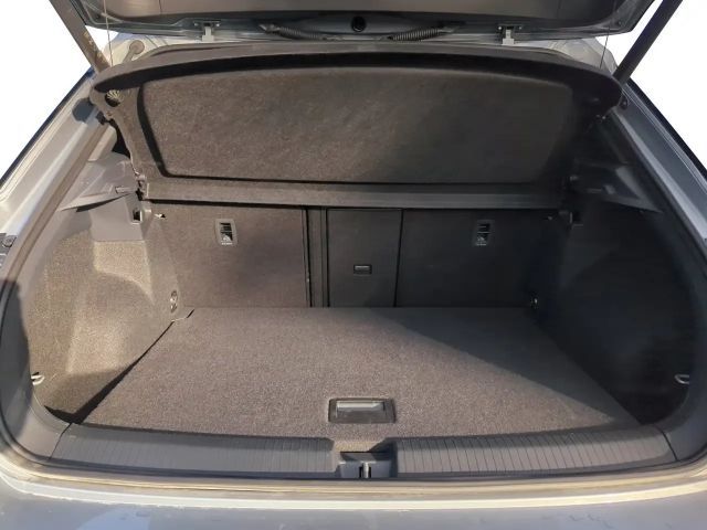 Volkswagen T-Roc 1.5 TSI DSG R-Line