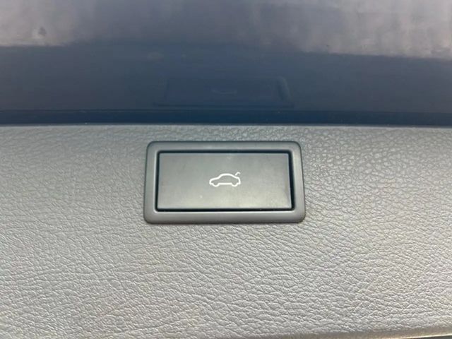 Volkswagen Multivan 2.0 TDI DSG T6