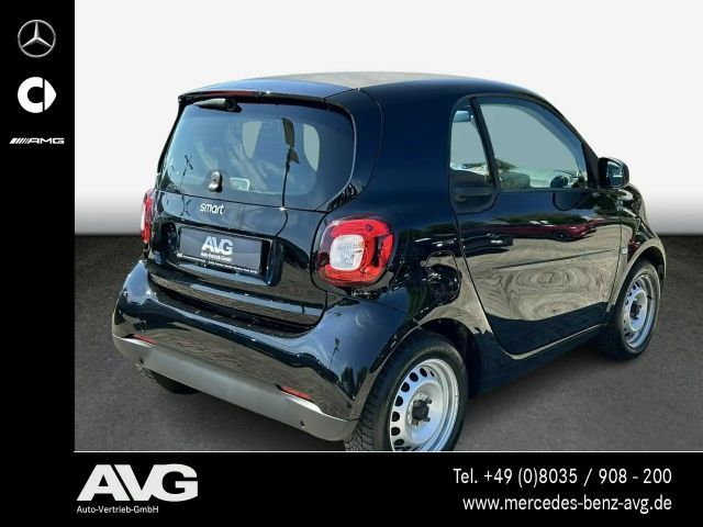 Smart EQ fortwo smart EQ fortwo 22 kW DAB Klima SHZ LED RDK