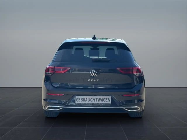 Volkswagen Golf 1.5 eTSI Golf VIII Style