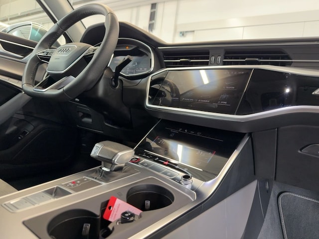 Audi S6 Avant Quattro