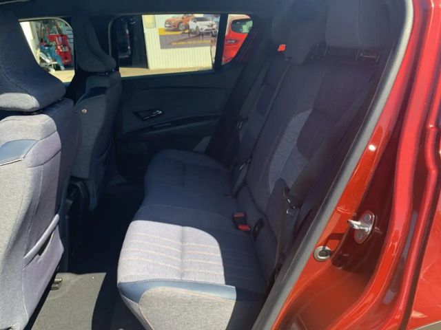 Renault 4 Comfort Techno