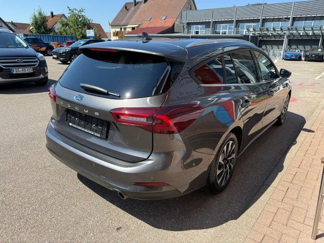 Ford Focus Titanium Wagon