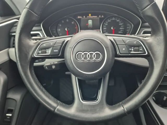 Audi A4 35 TFSI Avant S-Tronic
