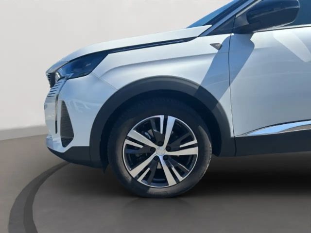 Peugeot 3008 Roadtrip 1.2 AT NAVI ALLWETTER PDC SHZ KAMERA