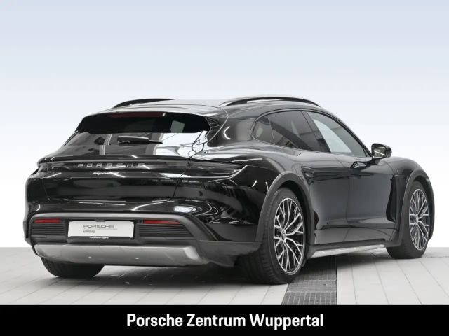 Porsche Taycan 4 Cross Turismo