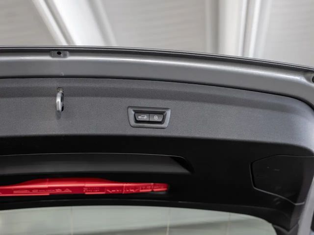 BMW 120 120i M-Sport Sedan