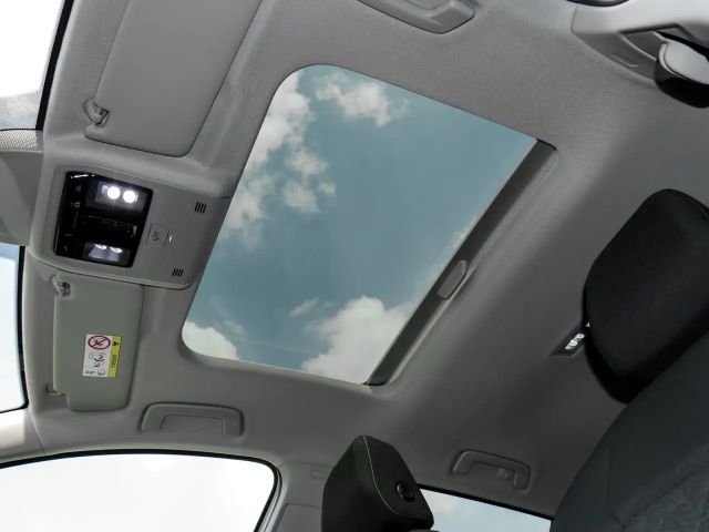 Volkswagen Golf 1.5 TSI Golf VIII Life