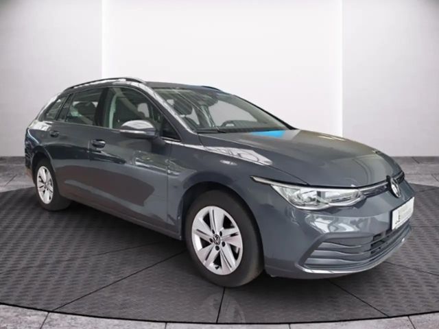 Volkswagen Golf 1.0 TSI Life Variant