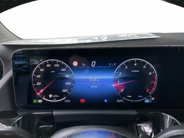 Mercedes-Benz B 180 SpurW W-Paket PDC SHZ SpurH LED el.Heck