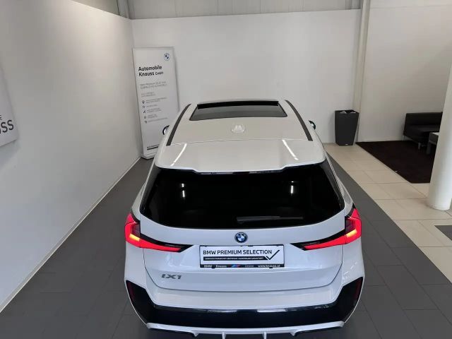 BMW iX1 xDrive30