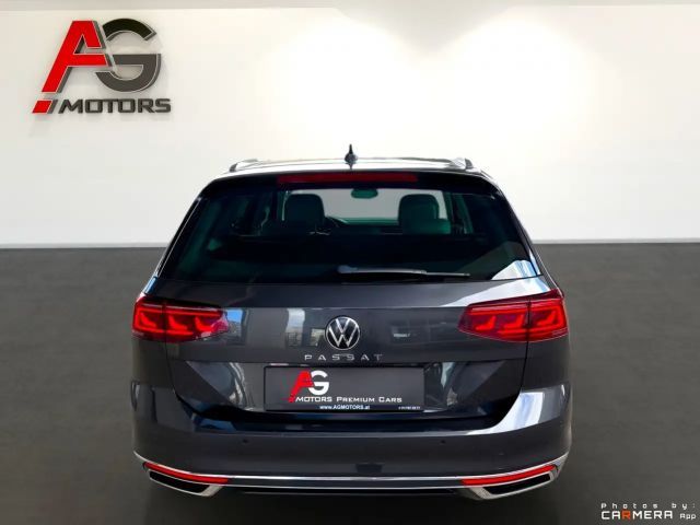 Volkswagen Passat DSG Elegance Elegance Variant