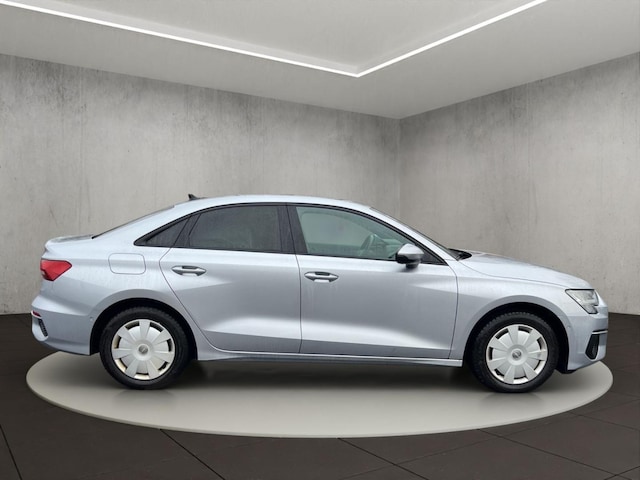 Audi A3 30 TDI S-Tronic Sedan
