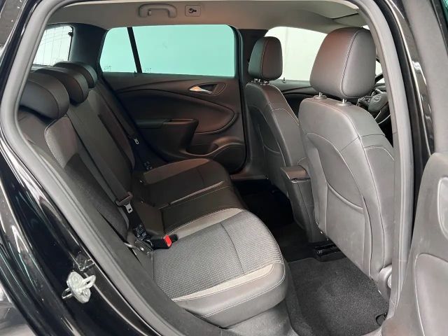 Opel Astra Sports Tourer