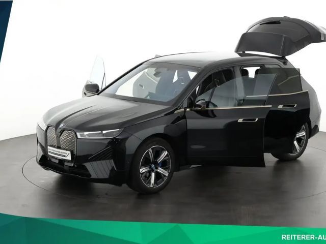 BMW iX xDrive40