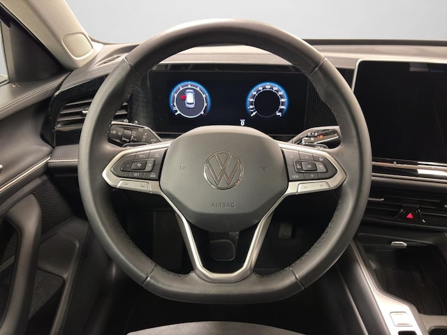 Volkswagen Passat 1.5 eTSI Business DSG Variant