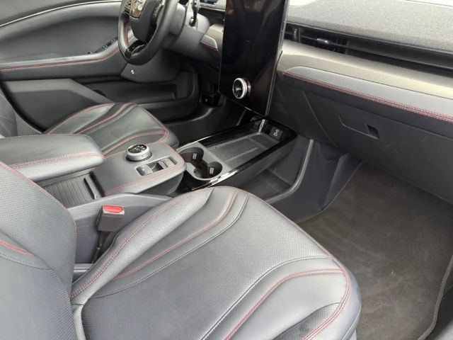 Ford Mustang Mach-E AWD First edition