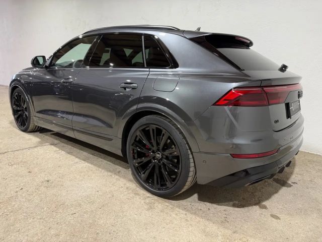 Audi Q8 55 TFSI Hybride Quattro