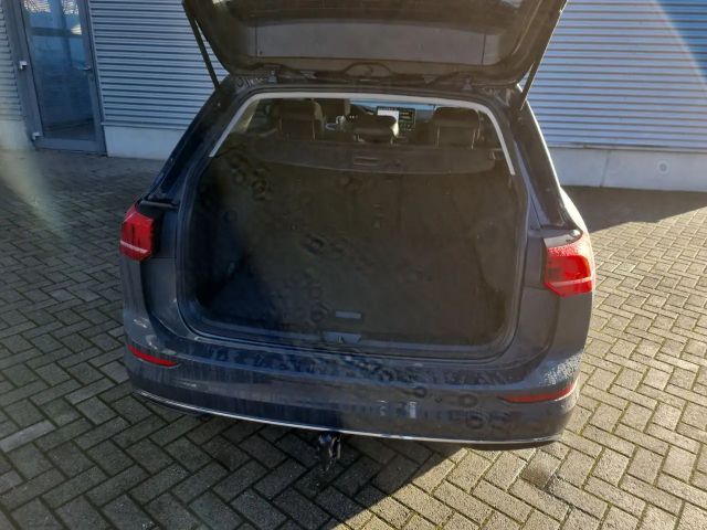 Volkswagen Golf 1.5 eTSI DSG Golf VIII Variant