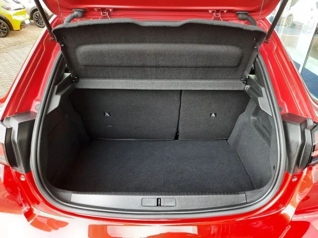 Peugeot E-208 Active Pack