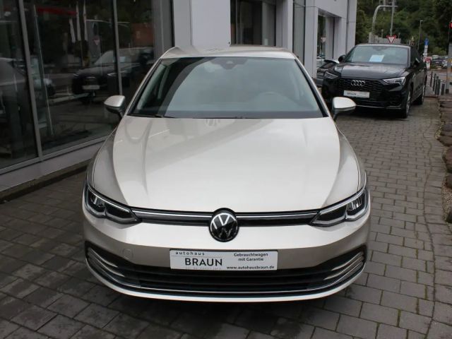 Volkswagen Golf 1.5 TSI Golf VIII Move